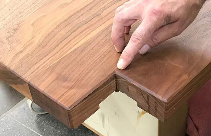 Bald ein Tisch wie kein Zweiter – individuelle Möbel aus dem Tischler&shy;meister&shy;betrieb Korfmacher.